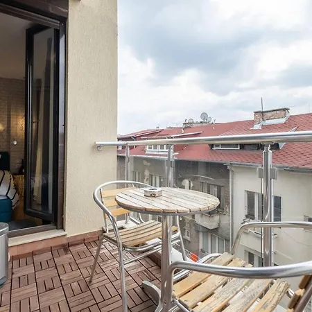 Apartamento 3 Luxurious Aprts + 2 Free Parking Spaces + 10 Ppl Sofía